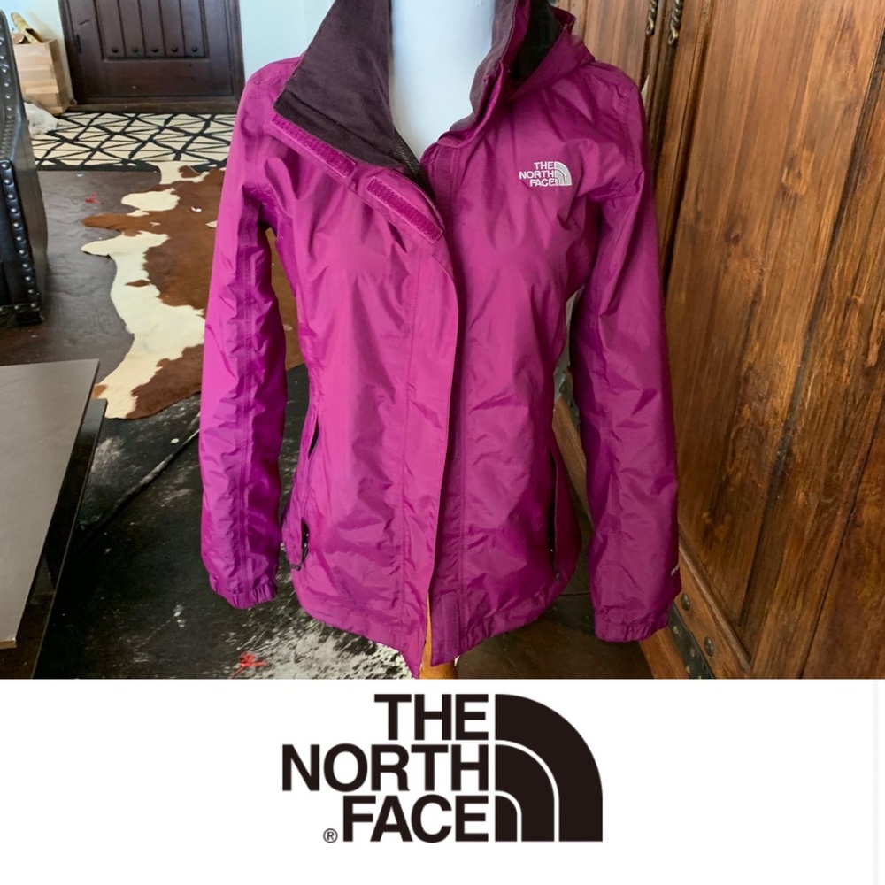 North face windbreaker hyvent- vibrant purple